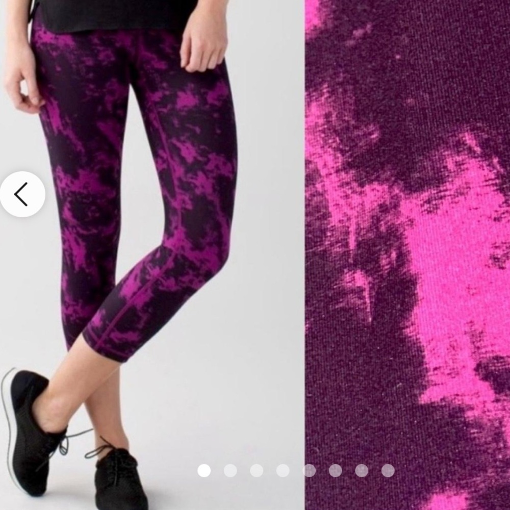 EUC Lululemon Size 8 Women’s Tie-Dye‎ Leggings - Pink & Black